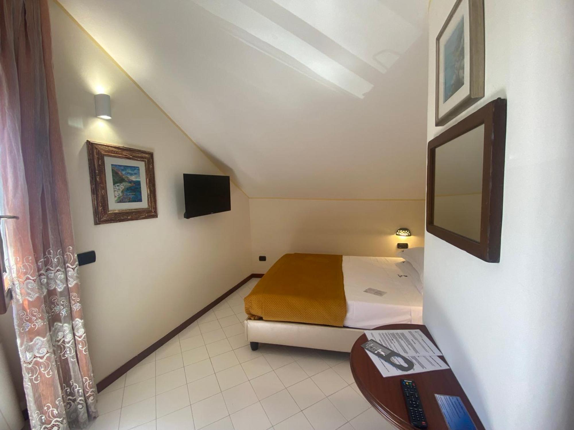 Bed & Breakfast Casa Anna Rita Vietri sul Mare Exterior photo